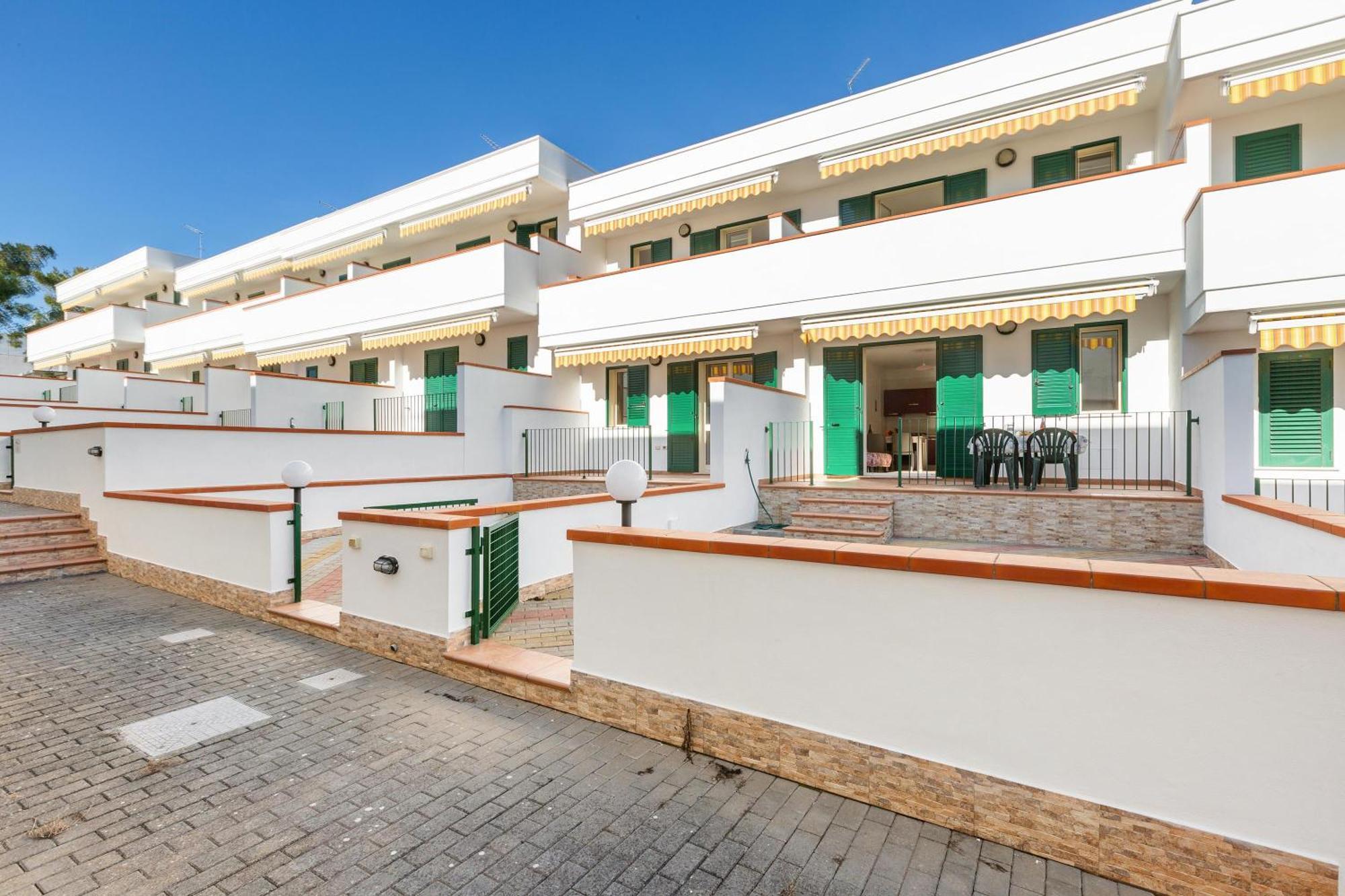 Blusea Beach Apartments San Pietro in Bevagna Exteriér fotografie